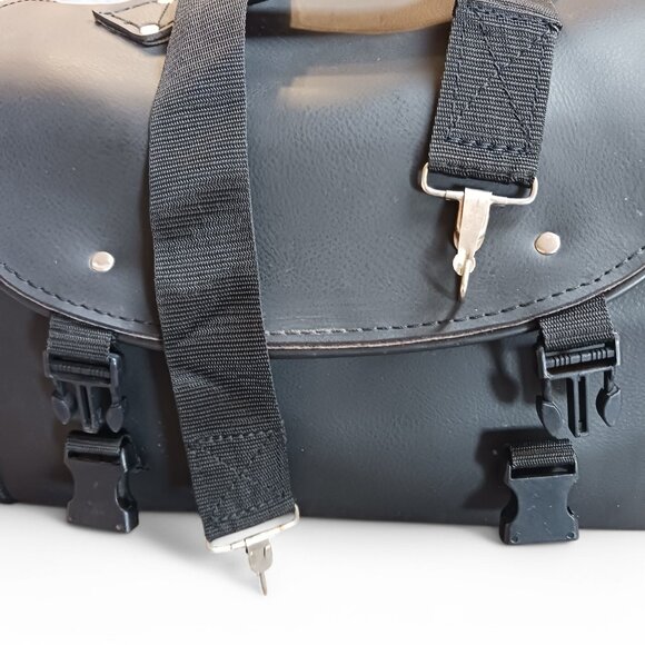 Vintage Waterproof Leather MotorcycleTail Bag Rear Seat Backpack Saddle Luggage - Picture 13 of 15